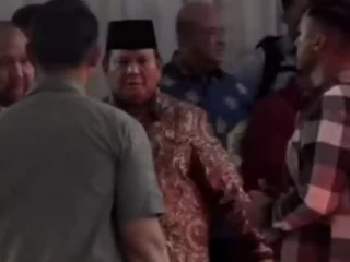 Presiden Prabowo Subianto hadiri ‘open house’ Natal di rumah dinas Kapolri, ajak rakyat doakan korban bencana