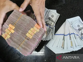 Josua: Jelang Natal dan Tahun Baru, rupiah diprediksi menguat terbatas