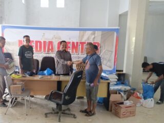 Solidaritas insan pers: SPS Pusat salurkan bantuan untuk wartawan terdampak bencana di Aceh Tamiang