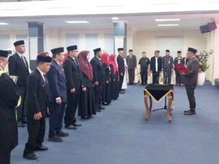 Perkuat pelayanan publik, Lis Darmansyah lantik 14 pejabat fungsional