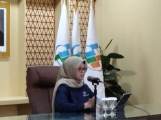 Ekspor RI November 2025 ambruk 6,6 persen, jauh lebih buruk dari prediksi