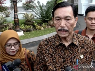 Datangi kantor Airlangga, Luhut bahas kelanjutan GovTech sesuai mandat Prabowo