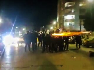 Protes di Iran masih berlanjut, 33 pendemo tewas ditembak