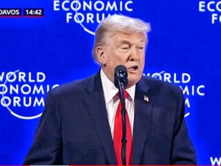 Presiden AS Donald Trump mengaku tak ingin pakai kekerasan soal Greenland