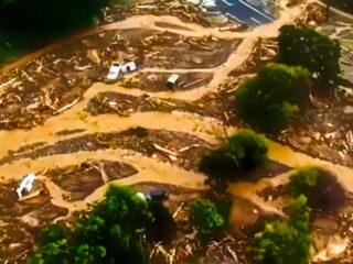Tanah longsor dan banjir sapu New Zealand, dua orang tewas dan 11 lainnya hilang