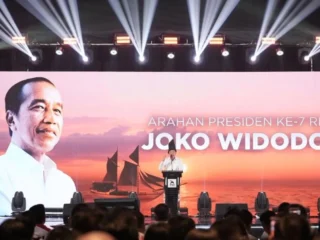 Suasana riuh penyambutan Jokowi di Makassar, Rakernas PSI langsung bergemuruh