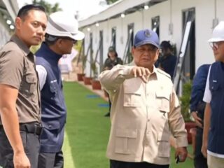 Mengawali 2026 dari Aceh: Prabowo tinjau hunian, percepat pemulihan, dan rapat darurat
