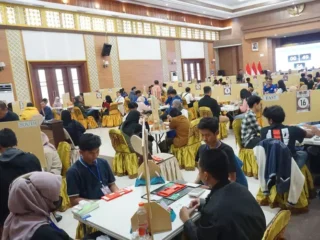 ‘Kartu Kuning’ dalam pertandingan bridge di European Winter Transnational Championship