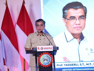 Hadapi disrupsi AI, Menaker ajak serikat pekerja perkuat upskilling dan reskilling