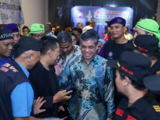 Menaker Yassierli dorong anggota serikat pekerja miliki minimal satu sertifikat Keahlian