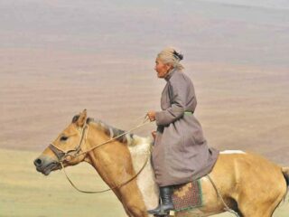 Penduduk Mongolia berusia di atas 100 tahun bertambah