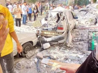 Dua ledakan guncang Iran, lima orang tewas