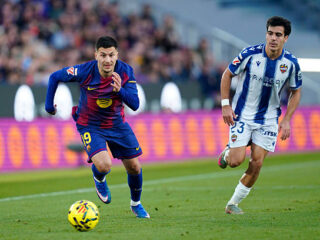 Pesta gol 3-0 kontra Levante, Barcelona salip Real Madrid