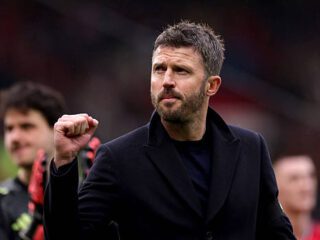 MU menang 4 laga, Carrick ingatkan soal konsistensi