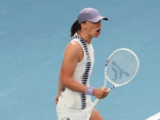 Swiatek tekuk Daria, Rybakina atasi Zheng untuk melaju ke perempat final di Qatar Open