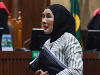 Kasus korupsi gas PGN, KPK periksa mantan Dirut Pertamina Nicke Widyawati