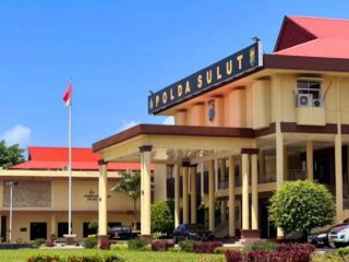 Sengketa kapal LCT di Pantai Bulo memanas, Ko Acun dan LSM GMPM desak Polda Sulut bertindak