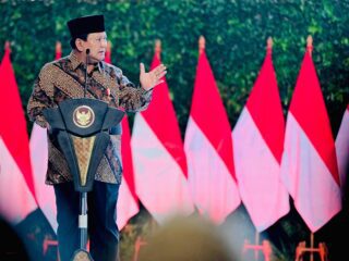 Prabowo di Rakornas kepala daerah 2026: Bicara HAM tapi tutup mata pada pembantaian sipil