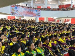 Unsrat wisuda 796 lulusan, rektor titip pesan jadi “Terang dan Duta Kebaikan”, fakultas kedokteran gigi resmi dibuka