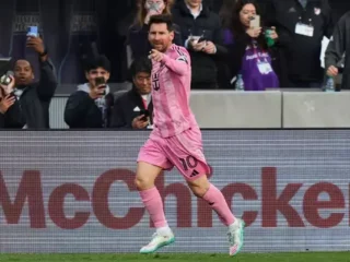 Lionel Messi cetak gol di Nu Stadium, torehkan catatan 903 'si kulit bundar' dalam karier