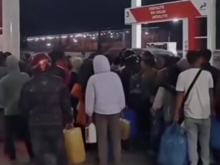 Dewan Energi Nasional: Masyarakat tidak perlu panik, stok BBM mencukupi