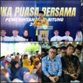 Gubernur Sulut Yulius Selvanus (atas) di mimbar memberikan arahan dalam acara Safari Ramadan, Jumat (13/3/26) di Kota Bitung. (Kiri bawah), masyarakat dengan saksama mendengar arahan Gubernur. Para pejabat di lingkup Pemprov Sulut yang hadir, diantaranya Plt. Kaban BPSDMD Dr. Franky Tintingon, SSTP., M.Si (kemeja batik coklat) dan Kadis Perkimtan, Ir Alexander Wattimena ST, MSi (kemaja batik biru). (Sumber: Foto kolase Diskominfosantik, Sulut)