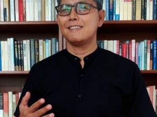 Potret jalan rusak di Sulut dan krisis tanggung jawab dalam perspektif hukum