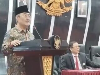 Unsrat komitmen perkuat budaya akademik terbuka dan dialogis, Prof. Jimly beri kuliah umum