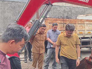 Tinjau sejumlah lokasi di Manado, Walikota Andrei Angouw soroti penanganan drainase dan kesadaran warga