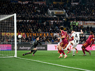 Tertinggal 1-3, Juventus 'comeback' dramatis imbangi Roma 3-3