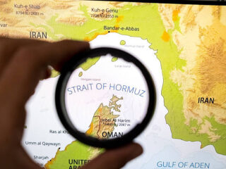 Selat Hormuz ditutup, pengamat desak Indonesia aktif mediasi