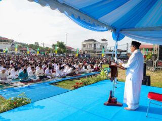 Jadi Khatib Salat Ied, Ansar ajak warga Kepri jaga persaudaraan dan hormati orang tua di hari fitri