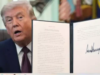 Donald Trump tegaskan, AS tidak bergantung pada pasokan minyak Selat Hormuz