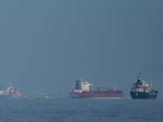 Trump-Jinping bersepakat, AS buka blokade Selat Hormuz. Donald: "Saya melakukan untuk dunia"