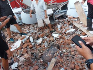 Gempa Manado: Lansia 69 tahun meninggal akibat tertimpa kanopi di Hall B KONI