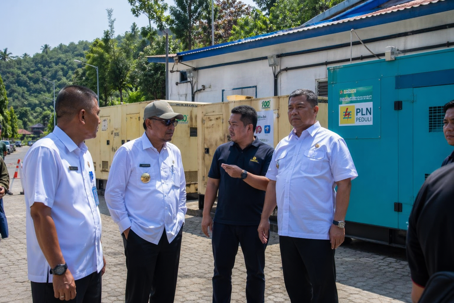 atasi krisisi listrik sitaro dapat genset dan PLTS