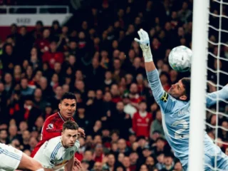 Telan kekalahan 2-1 dari Leeds, Manchester United masih bercokol di peringkat ketiga Liga Inggris