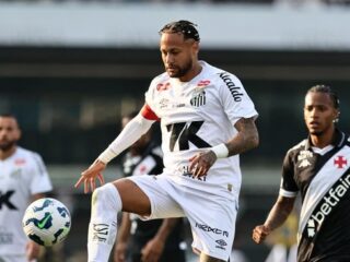 Neymar ‘ngamuk’, pelatih Santos geram tidak bisa kendalikan emosi