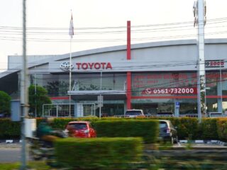 Diler mobil Jepang berguguran di RI, ini penyebabnya!