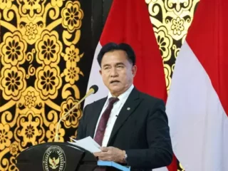 Polemik film "Pesta Babi". Menko Yusril: Pemerintah tak larang kegiatan Nobar