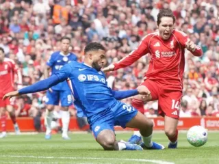 Liga Inggris: Drama VAR dan tiang gawang warnai duel Liverpool vs Chelsea yang berakhir imbang