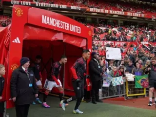 Keuangan MU masih 'berdarah', mesti bangkit di Liga Inggris