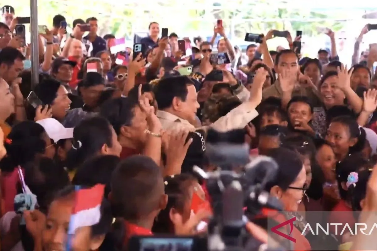 Prabowo joget "Tabola-bale" di Miangas