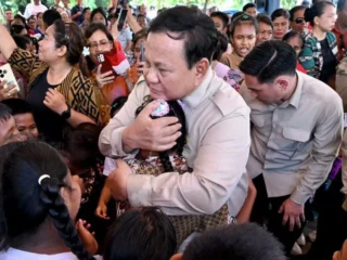 Pasti! Presiden Prabowo bawa “hadiah” untuk warga Miangas, dari kapal ikan hingga 250 Starlink