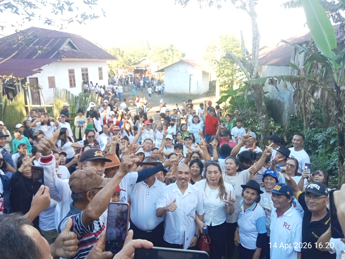 Calon hukum tua desa raringis langowan Minahasa