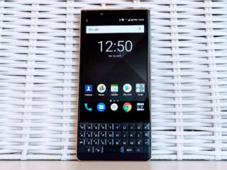 BlackBerry dirumorkan bangkit lagi, ponsel keyboard QWERTY kembali jadi tren