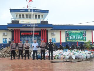 Karimun digegerkan pengiriman timah ilegal 9,5 ton, polisi amankan dua pelaku