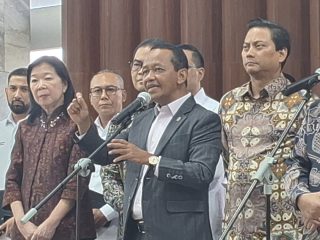 Industri tertekan harga energi, pemerintah turunkan LNG ke 13 dolar