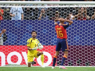 Piala Dunia 2026:  Kiper 40 tahun bikin frustrasi Spanyol, Tanjung Verde paksa eks juara dunia bermain imbang 0-0