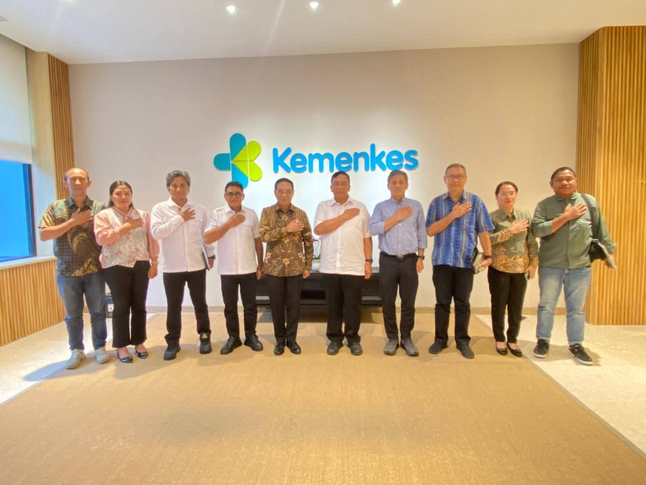 Plt bupati Sitaro audiensi dengan kementerian kesehatan
